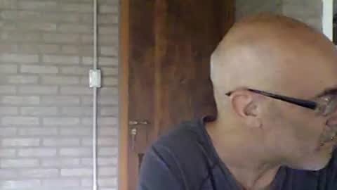 Snapshot of marcekir chatting on January 17, 11:06 am marcekir online show from January 17, 11:06 am