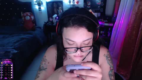 marcela2101 online show from December 16, 4:45 am