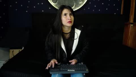 Snapshot of marcela72 chatting on October 24, 1:51 pm marcela72 online show from October 24, 1:51 pm