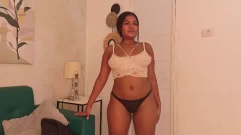 Snapshot of marcela_cepeda chatting on July 24, 7:01 pm Mar online show from July 24, 7:01 pm