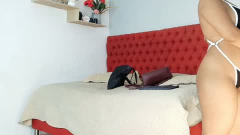 Snapshot of marcela_cepeda chatting on August 3, 6:55 pm Mar online show from August 3, 6:55 pm