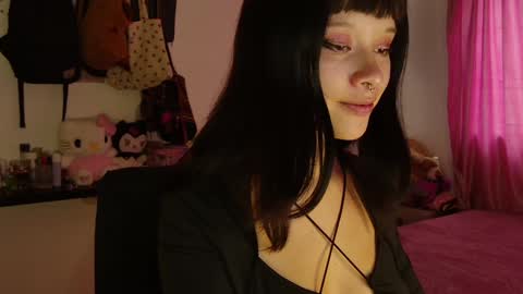 Snapshot of marceline_0 chatting on December 12, 9:37 pm Marceline  online show from December 12, 9:37 pm