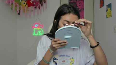 Snapshot of marcelinegh chatting on June 5, 12:00 pm Marceline online show from June 5, 12:00 pm