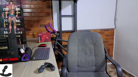 Marck  Independent model  online show from March 31, 1:29 am