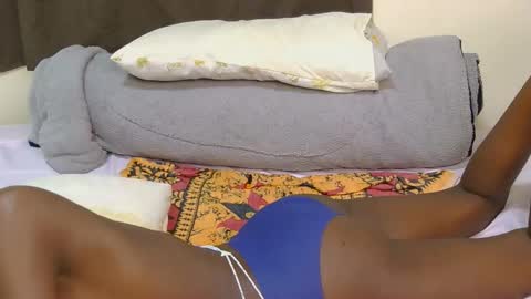 marclyne_cy online show from March 10, 7:13 am