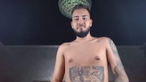 marcodeluxee online show from July 25, 8:28 pm