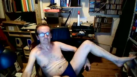 Snapshot of marcorm71 chatting on July 7, 6:12 pm Marco online show from July 7, 6:12 pm