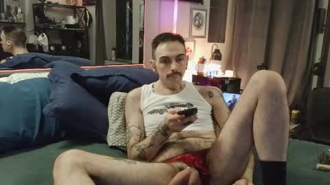 Snapshot of marctheslut chatting on May 1, 6:51 am marctheslut online show from May 1, 6:51 am