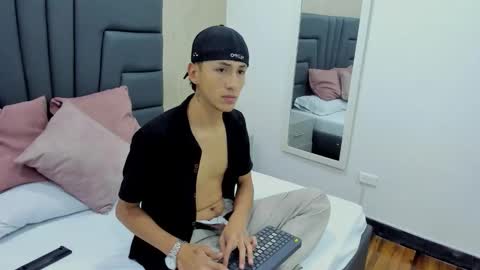 Snapshot of marcus_cartter chatting on February 16, 12:01 pm marcus_cartter online show from February 16, 12:01 pm