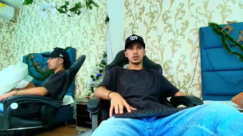 marcus_jeron online show from December 2, 11:00 pm