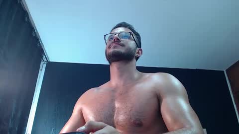 Snapshot of marcus_lafourt chatting on December 7, 9:55 pm marcus_lafourt online show from December 7, 9:55 pm