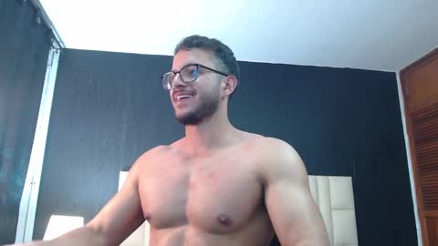 Snapshot of marcus_lafourt chatting on December 19, 2:56 am marcus_lafourt online show from December 19, 2:56 am