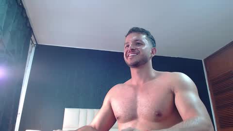 Snapshot of marcus_lafourt chatting on December 28, 9:08 pm marcus_lafourt online show from December 28, 9:08 pm