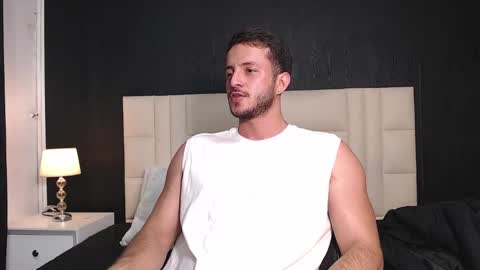 Snapshot of marcus_lafourt chatting on January 6, 11:31 pm marcus_lafourt online show from January 6, 11:31 pm