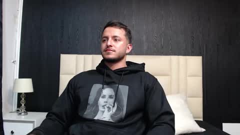 Snapshot of marcus_lafourt chatting on January 17, 11:18 pm marcus_lafourt online show from January 17, 11:18 pm