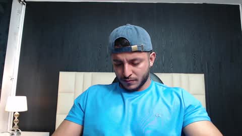 Snapshot of marcus_lafourt chatting on February 8, 3:53 pm marcus_lafourt online show from February 8, 3:53 pm