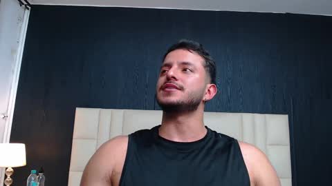 Snapshot of marcus_lafourt chatting on February 12, 4:23 am marcus_lafourt online show from February 12, 4:23 am