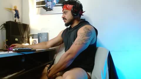 Snapshot of marcus_phoenix chatting on February 9, 3:22 am Marcus online show from February 9, 3:22 am