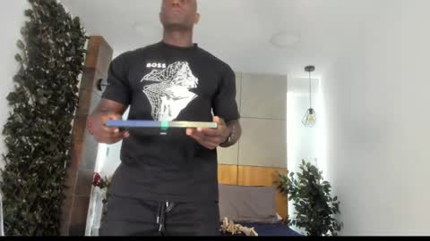 Snapshot of marcusblack_ chatting on April 20, 11:46 am Marcusssss online show from April 20, 11:46 am