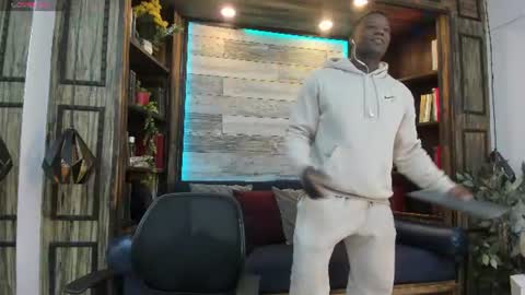 Snapshot of marcusblack_ chatting on June 25, 11:37 am Marcusssss online show from June 25, 11:37 am