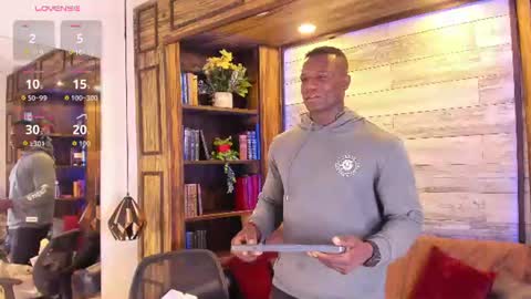 Snapshot of marcusblack_ chatting on July 23, 11:41 am Marcusssss online show from July 23, 11:41 am