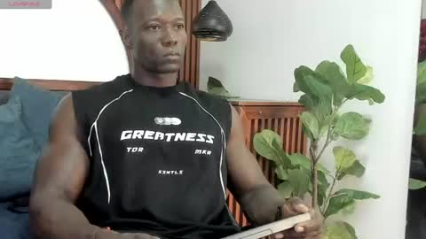 Snapshot of marcusblack_ chatting on August 1, 1:10 pm Marcusssss online show from August 1, 1:10 pm