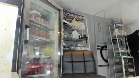 Snapshot of mareiaa chatting on December 4, 1:09 pm Mareia online show from December 4, 1:09 pm