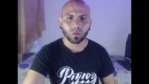 Snapshot of marek_secrett chatting on November 9, 4:16 pm marek_secrett online show from November 9, 4:16 pm