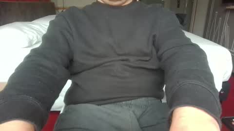 Snapshot of marekishere chatting on January 31, 3:33 pm marek online show from January 31, 3:33 pm