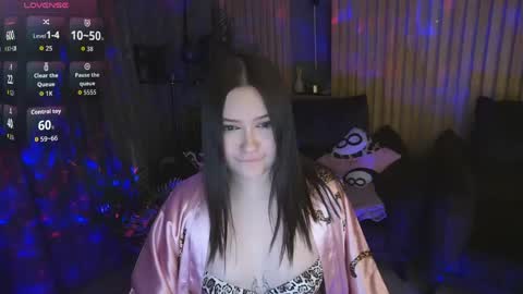Snapshot of margaritagrey chatting on April 22, 7:04 pm margaritagrey online show from April 22, 7:04 pm