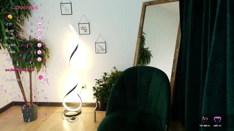 Snapshot of margeritirell chatting on January 24, 8:44 am Margo online show from January 24, 8:44 am