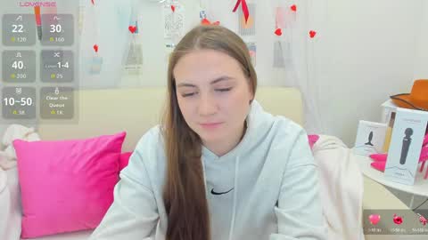 Snapshot of margo_sweety_ chatting on May 11, 1:55 am Margo online show from May 11, 1:55 am