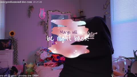 Snapshot of margotdiamond chatting on January 21, 8:11 pm   online show from January 21, 8:11 pm