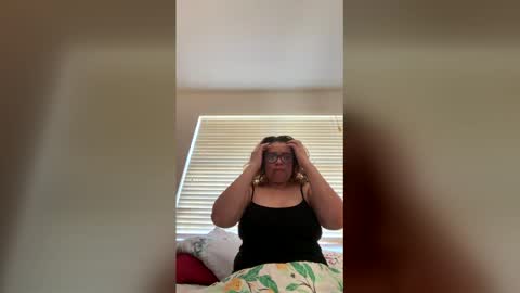 mari30002 online show from March 9, 4:44 pm