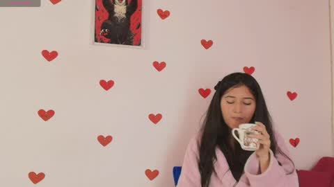 Snapshot of mari_mar69 chatting on April 23, 12:29 pm mari_mar69 online show from April 23, 12:29 pm