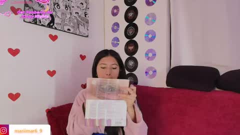 Snapshot of mari_mar69 chatting on May 8, 11:04 am mari_mar69 online show from May 8, 11:04 am