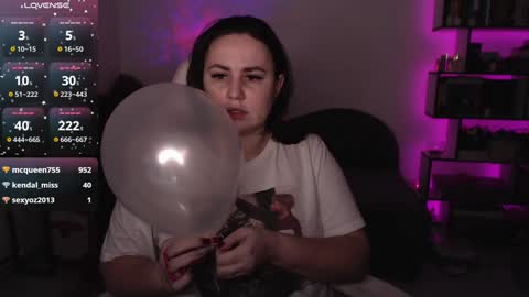 mari moore online show from January 9, 7:40 pm