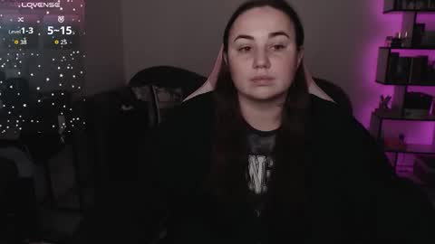 mari moore online show from October 17, 3:10 am