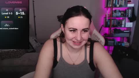 Snapshot of mari_moore7 chatting on May 2, 5:01 am mari moore online show from May 2, 5:01 am