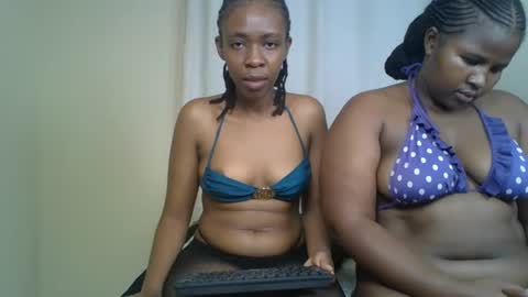 Snapshot of maria_dally chatting on December 4, 8:01 am maria_dally online show from December 4, 8:01 am