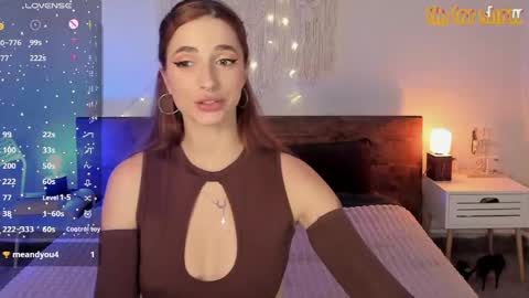 Maria online show from April 19, 1:32 pm