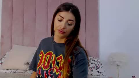 Snapshot of mariabelize chatting on June 21, 9:34 am Maria online show from June 21, 9:34 am