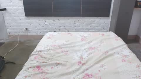 Snapshot of mariabril77 chatting on September 21, 2:19 pm Call me Mara  online show from September 21, 2:19 pm