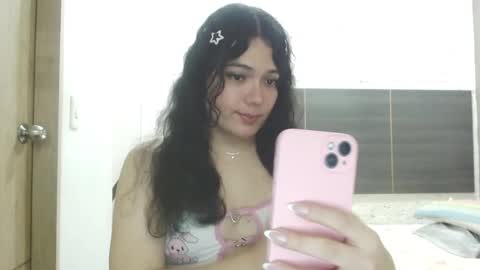 Snapshot of mariabril77 chatting on October 17, 1:46 pm Call me Mara  online show from October 17, 1:46 pm