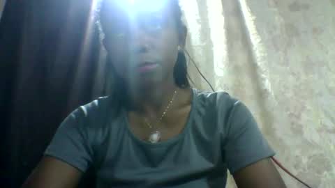 Snapshot of mariah642217 chatting on April 29, 10:30 am mariah642217 online show from April 29, 10:30 am