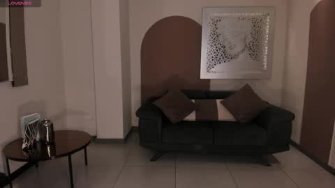 MARIA HERRERA  online show from October 22, 8:52 pm