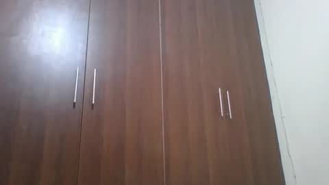 mariahsexy4u online show from April 3, 9:29 am