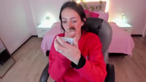 Snapshot of mariam_lopez__ chatting on June 17, 3:09 am Mariam online show from June 17, 3:09 am