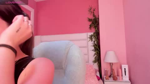 Snapshot of mariam_scott18 chatting on November 27, 2:57 am Mariam online show from November 27, 2:57 am