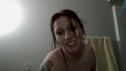 Snapshot of mariamaybe24 chatting on January 31, 3:55 pm Mariah online show from January 31, 3:55 pm